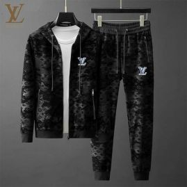 Picture of LV SweatSuits _SKULVM-3XLkdtn3829258